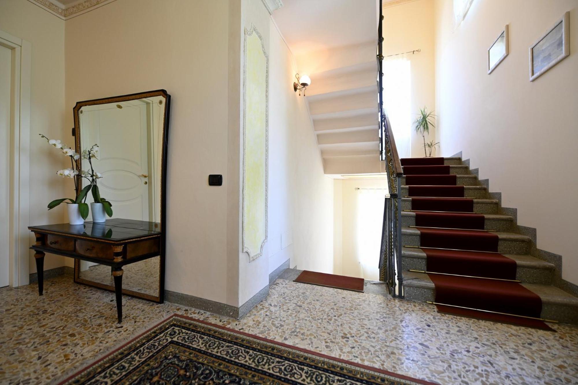 Residenza Villa Maria Roncola Exteriér fotografie